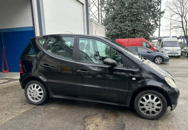 Mercdes Classe A 1400 Benzina - immagine 4